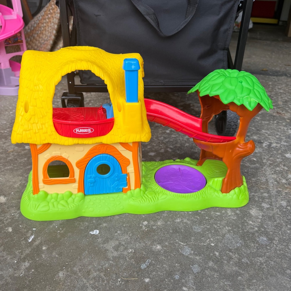 Playskool Treehouse weeble wobble Goldilocks Cottage Playset toy with slide